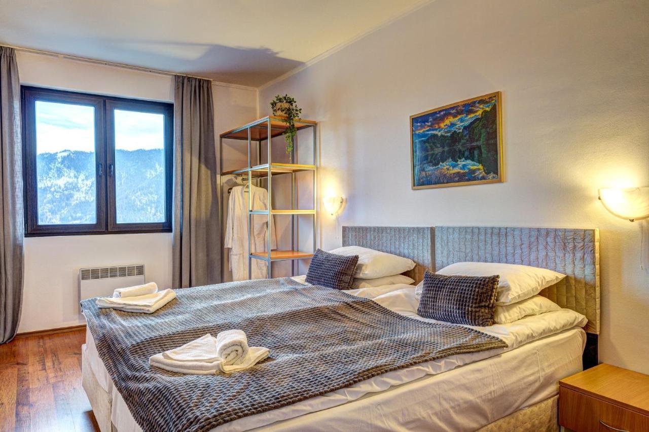 Aparthotel Silver Hills Free Parking Смолян Екстериор снимка