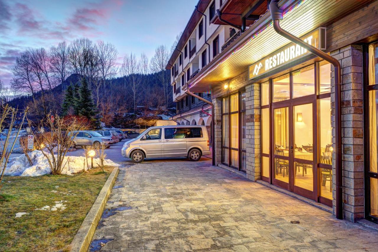 Aparthotel Silver Hills Free Parking Смолян Екстериор снимка