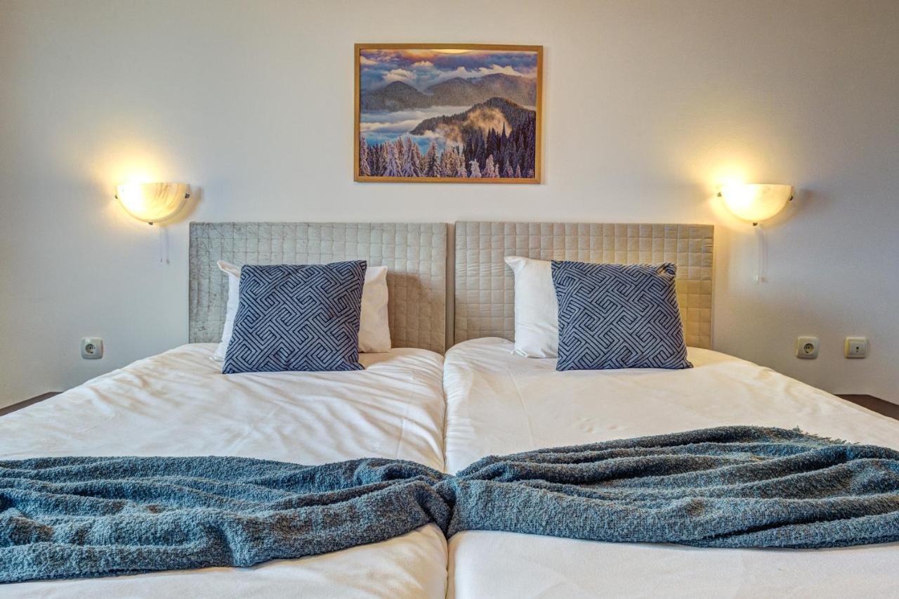Aparthotel Silver Hills Free Parking Смолян Екстериор снимка