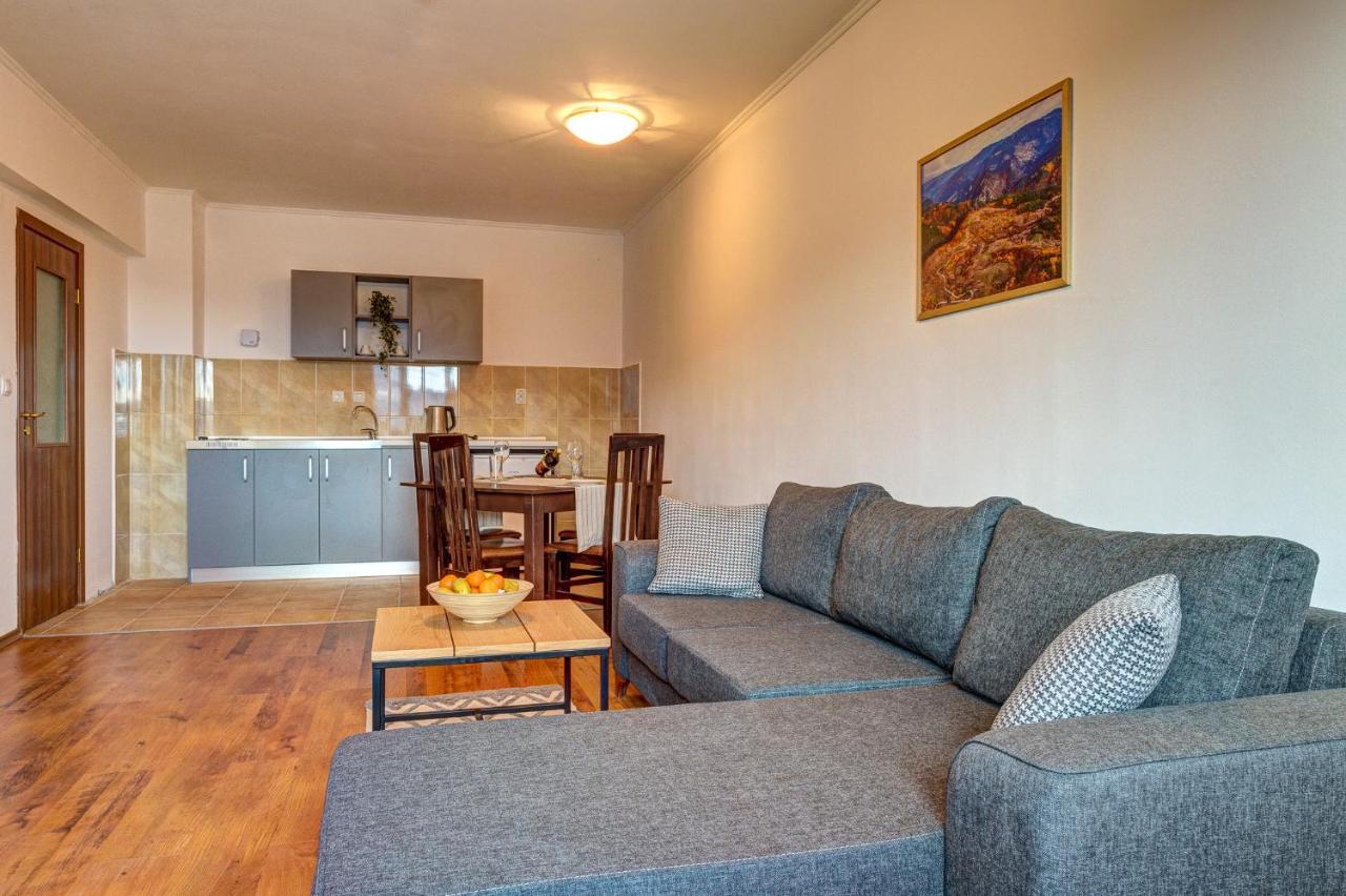 Aparthotel Silver Hills Free Parking Смолян Екстериор снимка